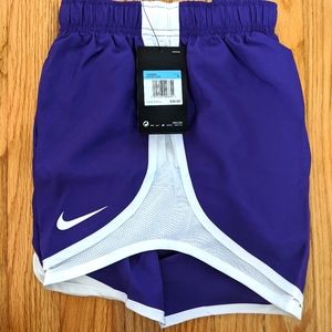 Women's Medium Nike Dri-FIT Shorts